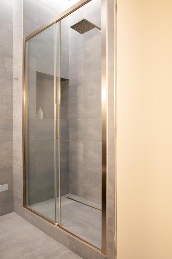 Bnbutler - Schiaparelli Suite Milán Exteriér fotografie